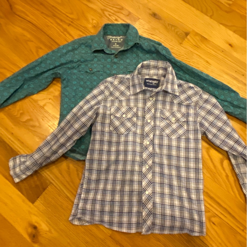 Wrangler Pearl snap shirts(2)
